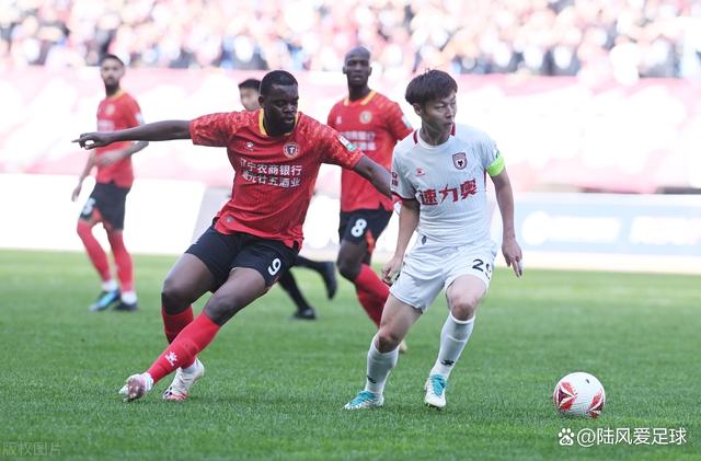随着石家庄1-1，南通1-0，大连3-1南京，中甲最新积分榜