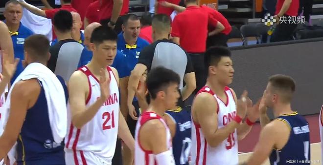 中国男篮大胜蒙古胡金秋20分廖三宁13+9的简单介绍