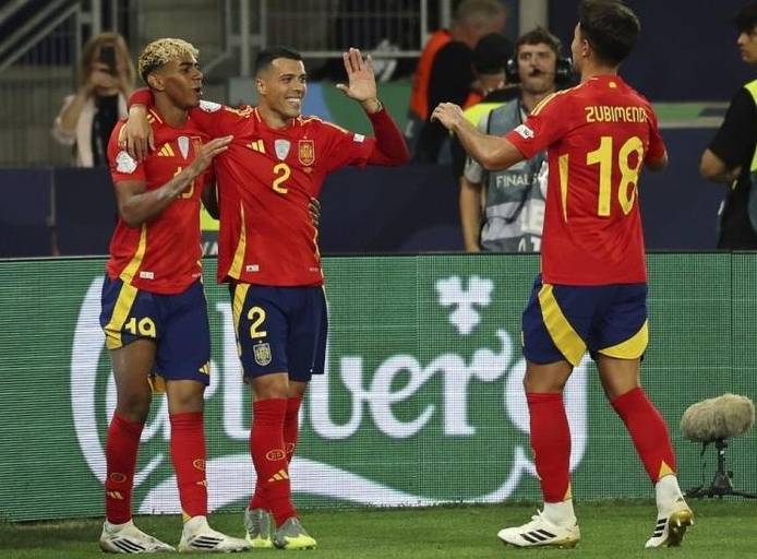 关于世界杯前瞻：欧国联比赛掀起激情的信息